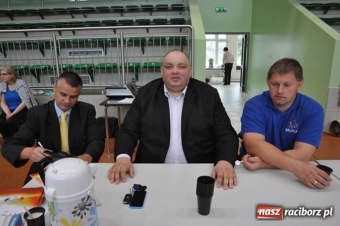 Zdjęcie w galerii na portalu naszraciborz.pl: Młodzi zapaśnicy rywalizowali w Arenie Rafako wiadomości z regionu