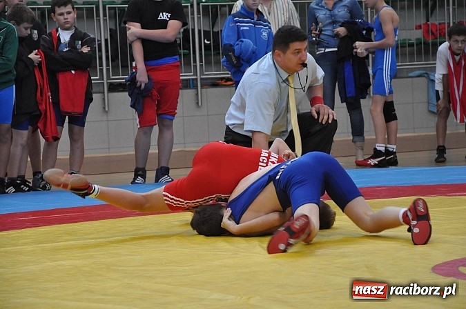 Zdjęcie w galerii na portalu naszraciborz.pl: Młodzi zapaśnicy rywalizowali w Arenie Rafako wiadomości z regionu