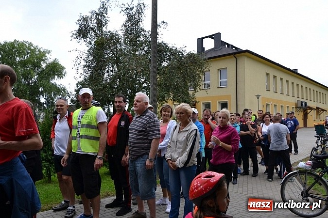 Zdjęcie w galerii na portalu naszraciborz.pl: Ponad dwustu cyklistów na otwarciu nowej ścieżki rowerowej - Hackiej Cesty wiadomości z regionu
