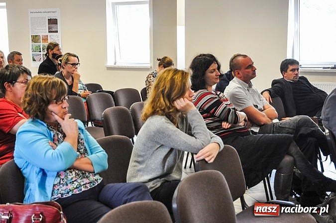 Zdjęcie w galerii na portalu naszraciborz.pl: Pietrowice Wielkie i Kornice znajdą się w podręcznikach archeologii wiadomości z regionu