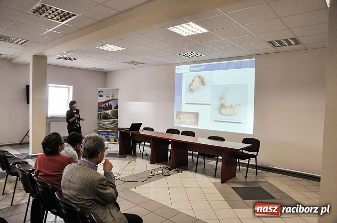 Zdjęcie w galerii na portalu naszraciborz.pl: Pietrowice Wielkie i Kornice znajdą się w podręcznikach archeologii wiadomości z regionu