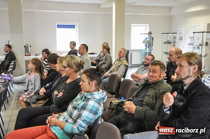 Zdjęcie w galerii na portalu naszraciborz.pl: Pietrowice Wielkie i Kornice znajdą się w podręcznikach archeologii wiadomości z regionu