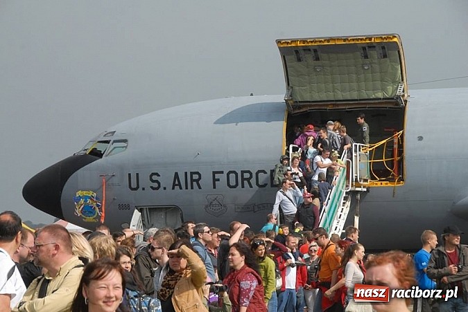 Zdjęcie w galerii na portalu naszraciborz.pl: Tysiące widzów na Dniach NATO w Ostrawie wiadomości z regionu