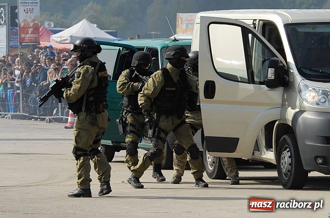 Zdjęcie w galerii na portalu naszraciborz.pl: Tysiące widzów na Dniach NATO w Ostrawie wiadomości z regionu