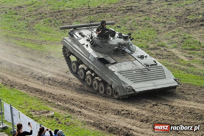 Zdjęcie w galerii na portalu naszraciborz.pl: Tysiące widzów na Dniach NATO w Ostrawie wiadomości z regionu