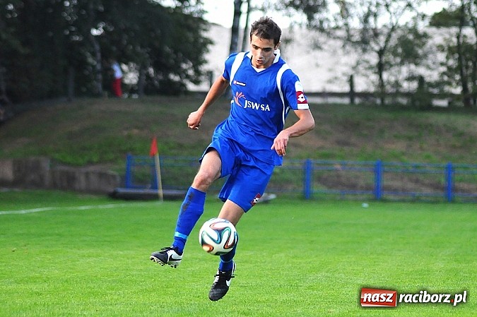 Zdjęcie w galerii na portalu naszraciborz.pl: IV liga: Krupiński Suszec lepszy od Unii wiadomości z regionu