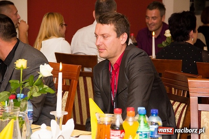 Zdjęcie w galerii na portalu naszraciborz.pl: Bal absolwentów PWSZ, Studium i Kolegium wiadomości z regionu