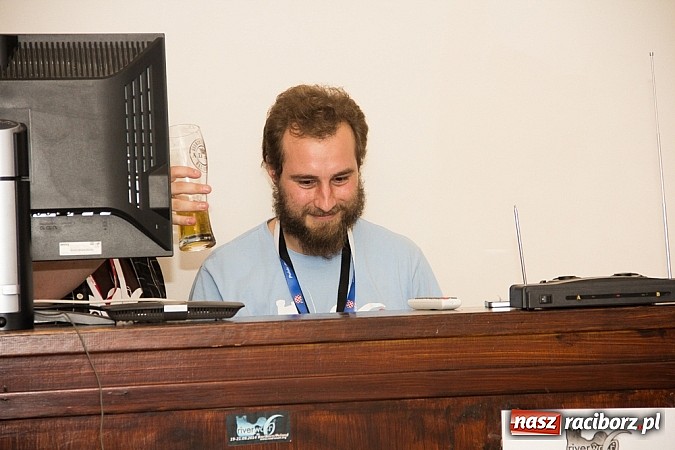 Zdjęcie w galerii na portalu naszraciborz.pl: Dzień celebracji Riverwash. Miłośnicy starych platform zjechali do Raciborza wiadomości z regionu