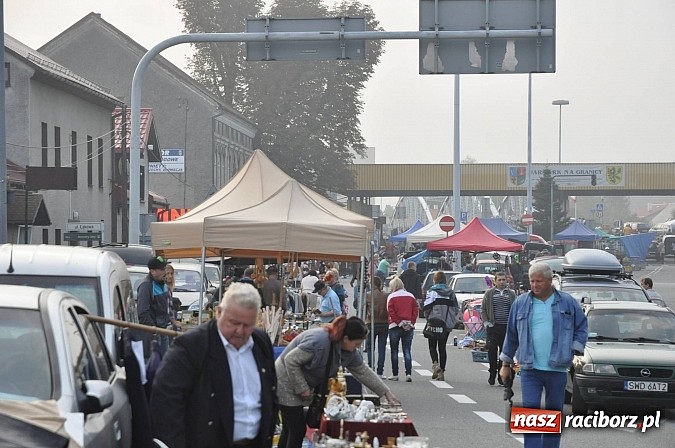 Zdjęcie w galerii na portalu naszraciborz.pl: Jesienny Jarmark na Granicy w Chałupkach wiadomości z regionu