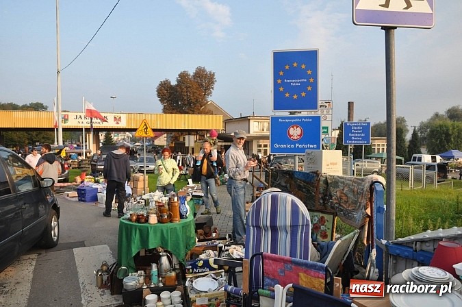 Zdjęcie w galerii na portalu naszraciborz.pl: Jesienny Jarmark na Granicy w Chałupkach wiadomości z regionu