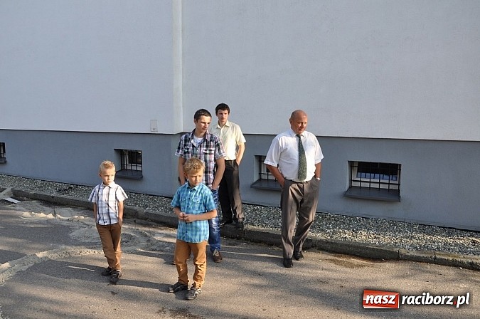 Zdjęcie w galerii na portalu naszraciborz.pl: Znamy nowych mistrz&oacute;w świata w grze w... kapsle wiadomości z regionu