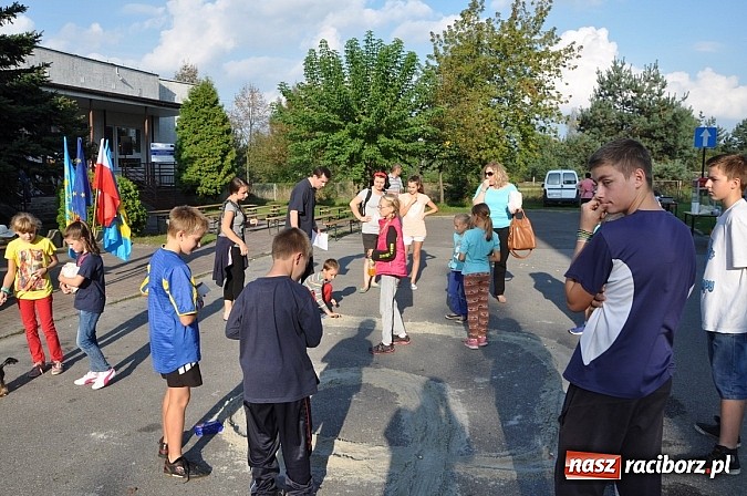 Zdjęcie w galerii na portalu naszraciborz.pl: Znamy nowych mistrz&oacute;w świata w grze w... kapsle wiadomości z regionu