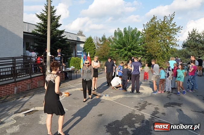 Zdjęcie w galerii na portalu naszraciborz.pl: Znamy nowych mistrz&oacute;w świata w grze w... kapsle wiadomości z regionu