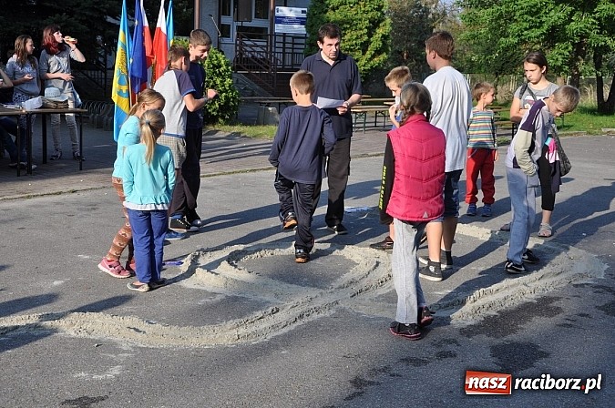 Zdjęcie w galerii na portalu naszraciborz.pl: Znamy nowych mistrz&oacute;w świata w grze w... kapsle wiadomości z regionu