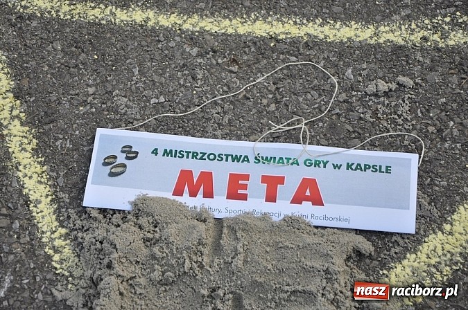 Zdjęcie w galerii na portalu naszraciborz.pl: Znamy nowych mistrz&oacute;w świata w grze w... kapsle wiadomości z regionu