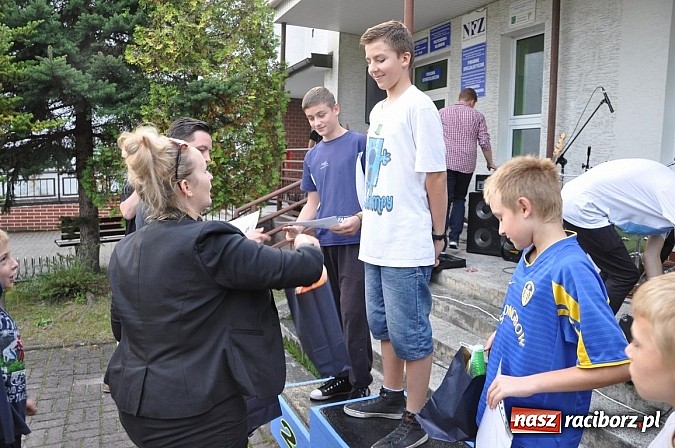 Zdjęcie w galerii na portalu naszraciborz.pl: Znamy nowych mistrz&oacute;w świata w grze w... kapsle wiadomości z regionu