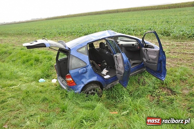 Zdjęcie w galerii na portalu naszraciborz.pl: Kolejny kierowca przeszarżował za Roszkowem wiadomości z regionu