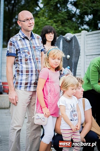 Zdjęcie w galerii na portalu naszraciborz.pl: Piknik archeologiczny w Pietrowicach Wielkich wiadomości z regionu