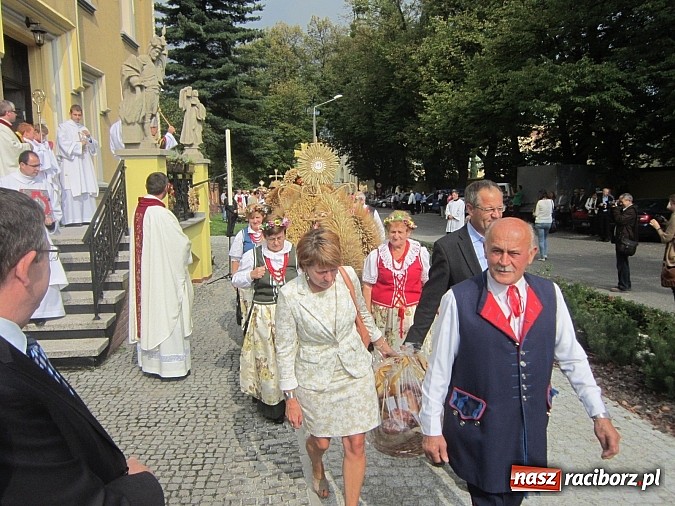 Zdjęcie w galerii na portalu naszraciborz.pl: Diecezjalne dożynkowanie w Rudach wiadomości z regionu