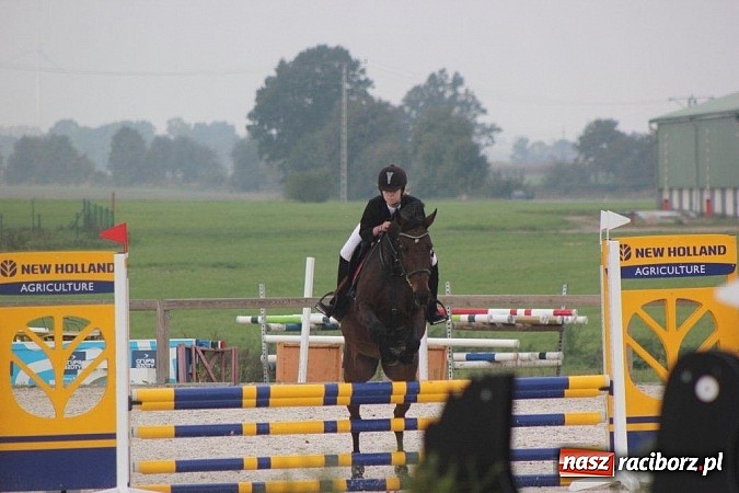 Zdjęcie w galerii na portalu naszraciborz.pl: T.B.I. Daglezja spełnia marzenia, udany start Agaty, życiowy sukces Nikol wiadomości z regionu