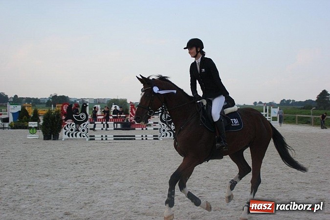 Zdjęcie w galerii na portalu naszraciborz.pl: T.B.I. Daglezja spełnia marzenia, udany start Agaty, życiowy sukces Nikol wiadomości z regionu