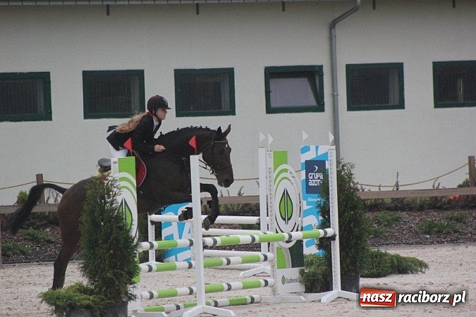 Zdjęcie w galerii na portalu naszraciborz.pl: T.B.I. Daglezja spełnia marzenia, udany start Agaty, życiowy sukces Nikol wiadomości z regionu