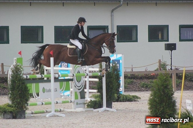 Zdjęcie w galerii na portalu naszraciborz.pl: T.B.I. Daglezja spełnia marzenia, udany start Agaty, życiowy sukces Nikol wiadomości z regionu
