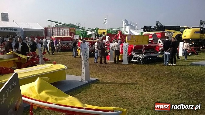 Zdjęcie w galerii na portalu naszraciborz.pl: Rolnicy uczestniczyli w Agro Show 2014 wiadomości z regionu