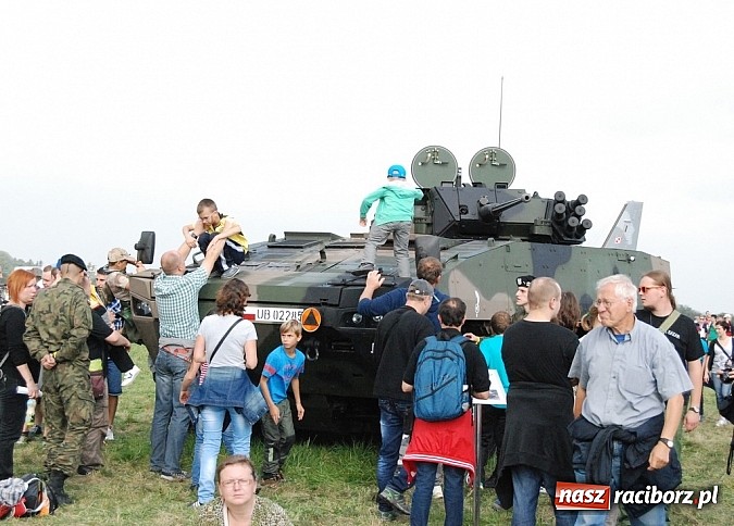 Zdjęcie w galerii na portalu naszraciborz.pl: Pogranicznicy z Raciborza na XIV Dniach NATO w Ostrawie wiadomości z regionu