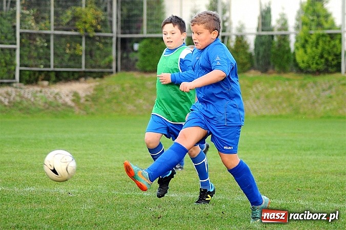Zdjęcie w galerii na portalu naszraciborz.pl: Grad goli w Markowicach. Zwycięstwo orlików z Pietrowic wiadomości z regionu