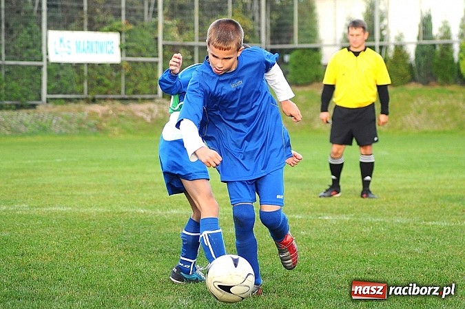 Zdjęcie w galerii na portalu naszraciborz.pl: Grad goli w Markowicach. Zwycięstwo orlików z Pietrowic wiadomości z regionu