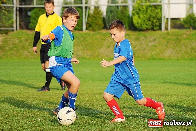 Zdjęcie w galerii na portalu naszraciborz.pl: Grad goli w Markowicach. Zwycięstwo orlików z Pietrowic wiadomości z regionu