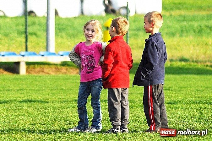 Zdjęcie w galerii na portalu naszraciborz.pl: Grad goli w Markowicach. Zwycięstwo orlików z Pietrowic wiadomości z regionu