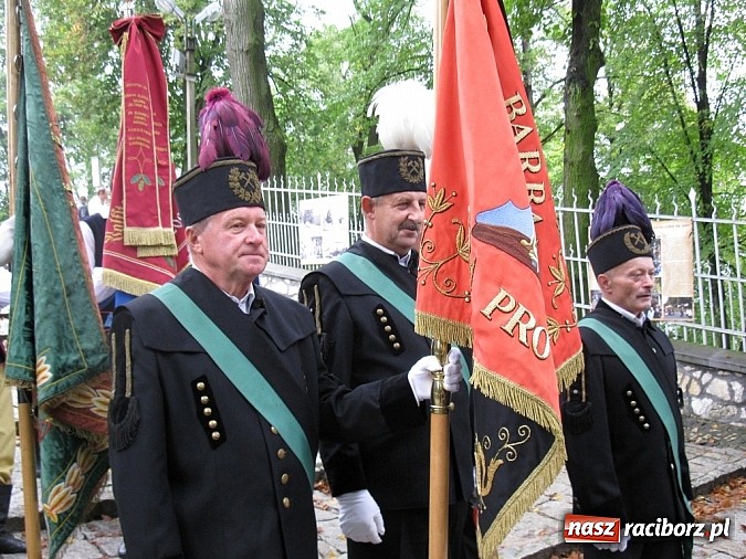 Zdjęcie w galerii na portalu naszraciborz.pl: Dekanat Tworków na dożynkach diecezjalnych na Górze Św. Anny wiadomości z regionu