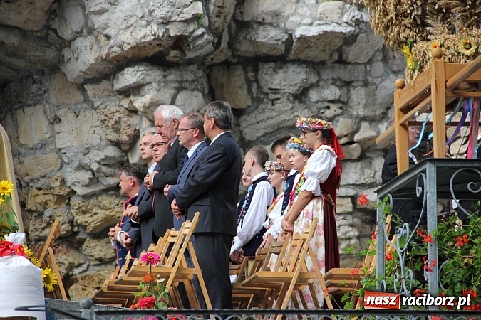 Zdjęcie w galerii na portalu naszraciborz.pl: Dekanat Tworków na dożynkach diecezjalnych na Górze Św. Anny wiadomości z regionu