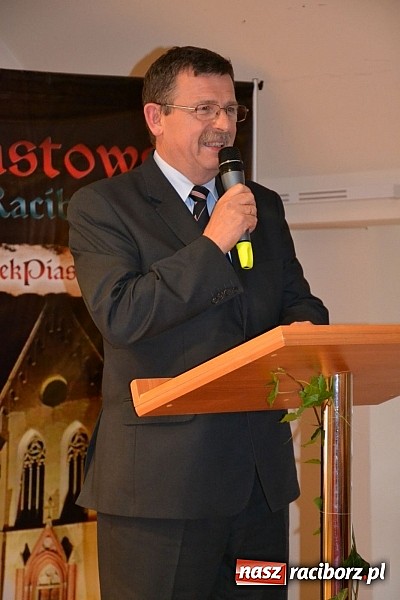 Zdjęcie w galerii na portalu naszraciborz.pl: O nieznanej raciborskiej kronice na zamku wiadomości z regionu