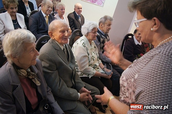 Zdjęcie w galerii na portalu naszraciborz.pl: Miłość jest najważniejsza, czyli wyjątkowy jubileusz w gminie Nędza wiadomości z regionu