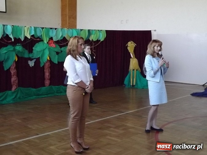 Zdjęcie w galerii na portalu naszraciborz.pl: Zagraniczni goście szkoły w Markowicach wiadomości z regionu