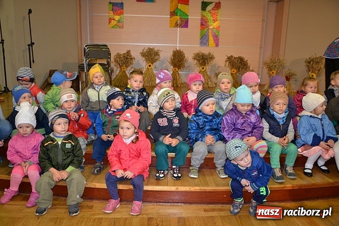 Zdjęcie w galerii na portalu naszraciborz.pl: Doroczne kiszenie kapusty w Tworkowie wiadomości z regionu