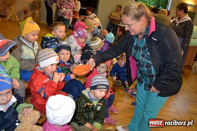 Zdjęcie w galerii na portalu naszraciborz.pl: Doroczne kiszenie kapusty w Tworkowie wiadomości z regionu