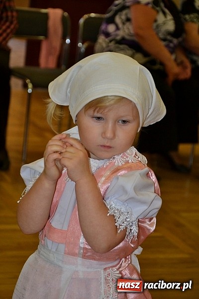 Zdjęcie w galerii na portalu naszraciborz.pl: Doroczne kiszenie kapusty w Tworkowie wiadomości z regionu