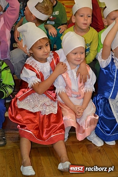 Zdjęcie w galerii na portalu naszraciborz.pl: Doroczne kiszenie kapusty w Tworkowie wiadomości z regionu