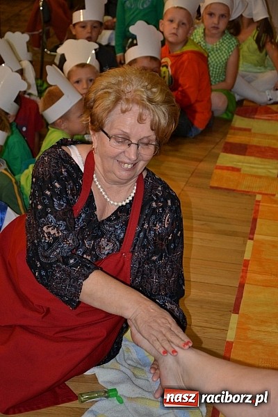 Zdjęcie w galerii na portalu naszraciborz.pl: Doroczne kiszenie kapusty w Tworkowie wiadomości z regionu