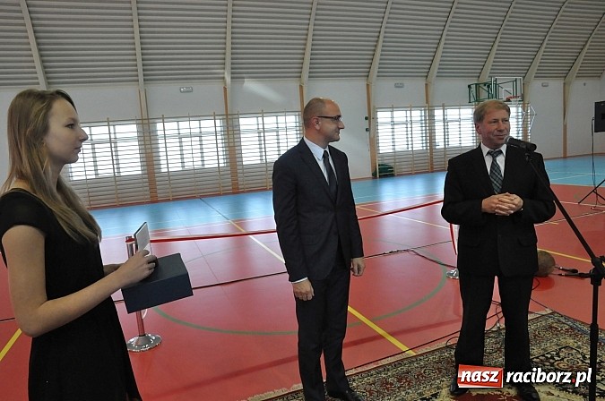 Zdjęcie w galerii na portalu naszraciborz.pl: Panie Boże, spraw żeby było tu mniej ludzi jak w naszym kościele! wiadomości z regionu