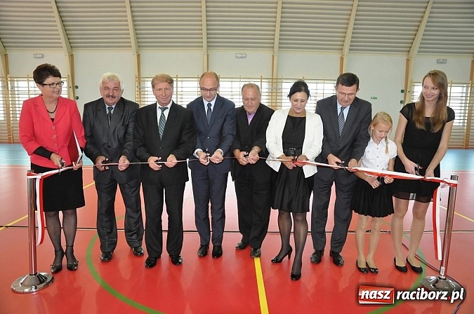 Zdjęcie w galerii na portalu naszraciborz.pl: Panie Boże, spraw żeby było tu mniej ludzi jak w naszym kościele! wiadomości z regionu