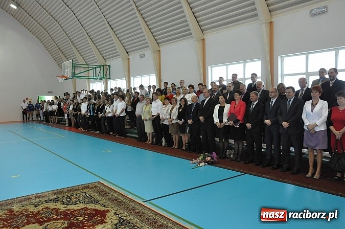 Zdjęcie w galerii na portalu naszraciborz.pl: Panie Boże, spraw żeby było tu mniej ludzi jak w naszym kościele! wiadomości z regionu