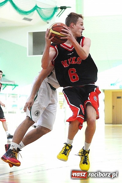 Zdjęcie w galerii na portalu naszraciborz.pl: Porażka juniorów RKK na rozpoczęcie sezonu wiadomości z regionu