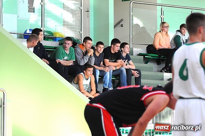 Zdjęcie w galerii na portalu naszraciborz.pl: Porażka juniorów RKK na rozpoczęcie sezonu wiadomości z regionu