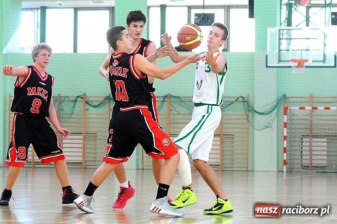 Zdjęcie w galerii na portalu naszraciborz.pl: Porażka juniorów RKK na rozpoczęcie sezonu wiadomości z regionu