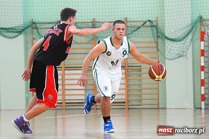 Zdjęcie w galerii na portalu naszraciborz.pl: Porażka juniorów RKK na rozpoczęcie sezonu wiadomości z regionu